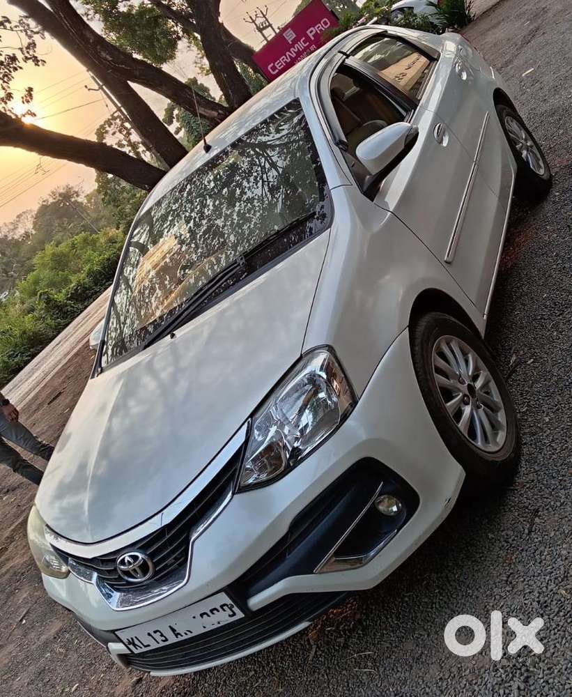 Toyota Etios 1.5 Vx, 2017, Petrol