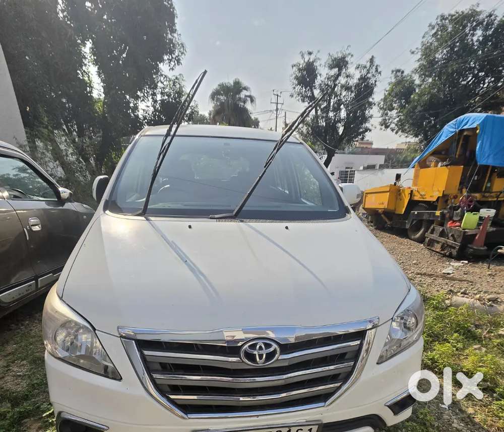 Toyota Innova 2.5 2011