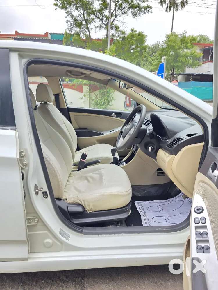 Hyundai Verna 1.4 Petrol 2011 Well Maintained.