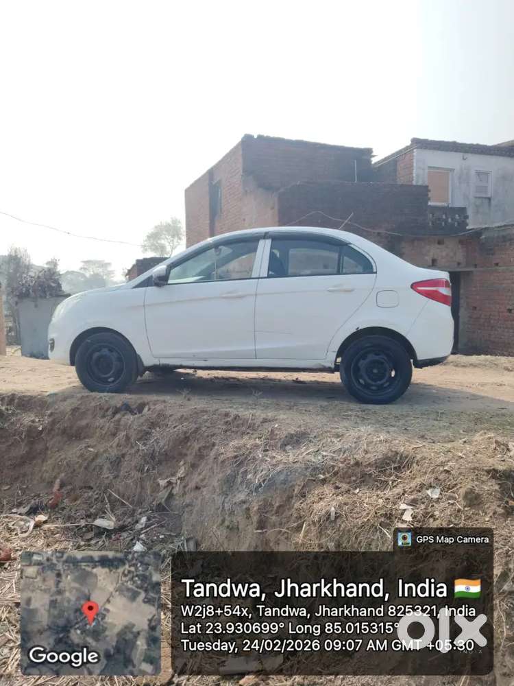 गाडी पेंट किया हुआ है