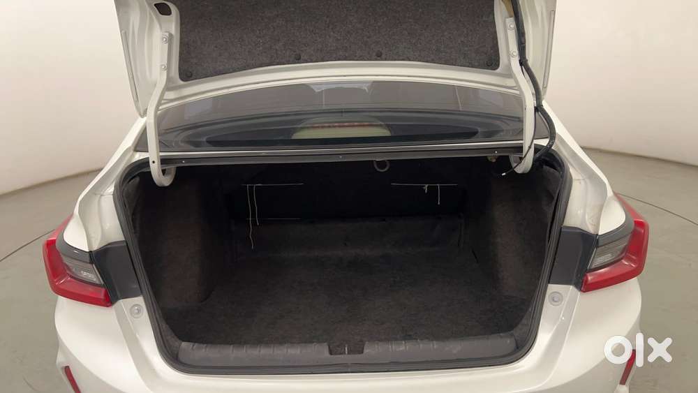 Honda City Vx Petrol Mt, 2022, Petrol