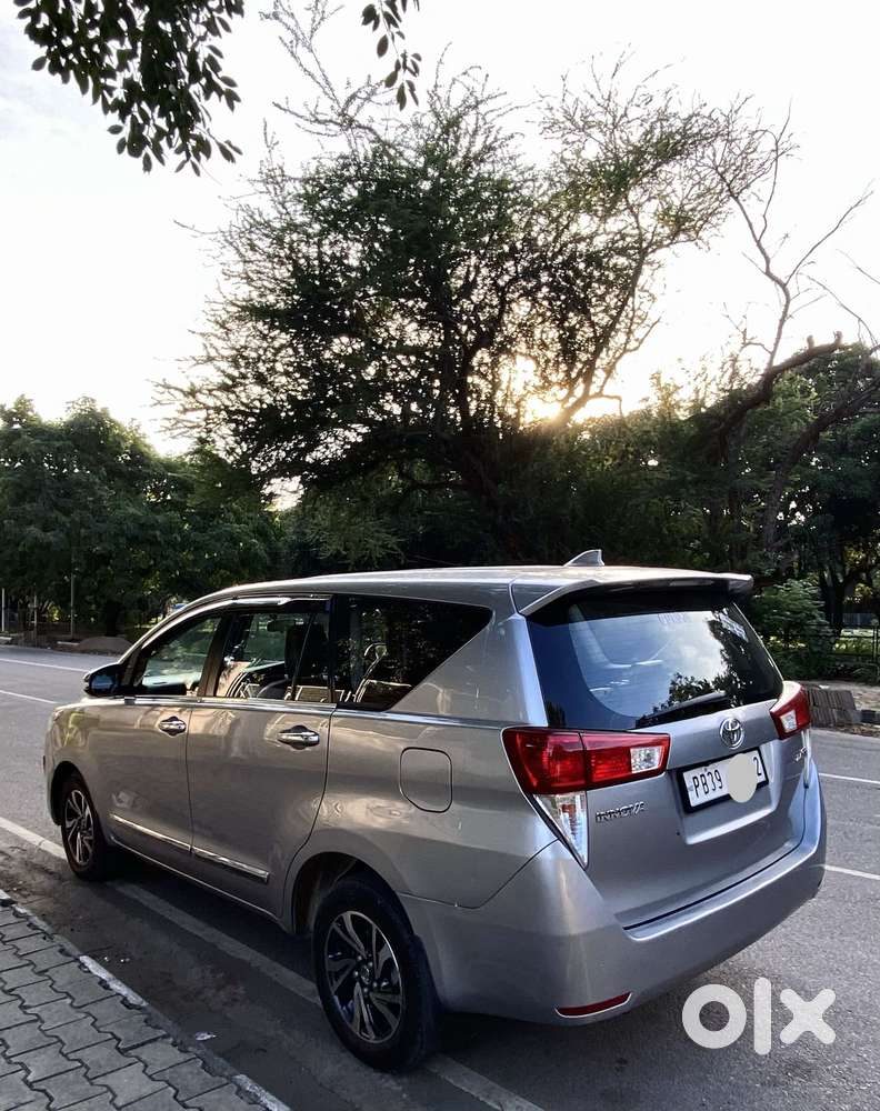 Toyota Innova Crysta [2020-ongoing] 2.4 Gx At 7 Str, 2021, Diesel