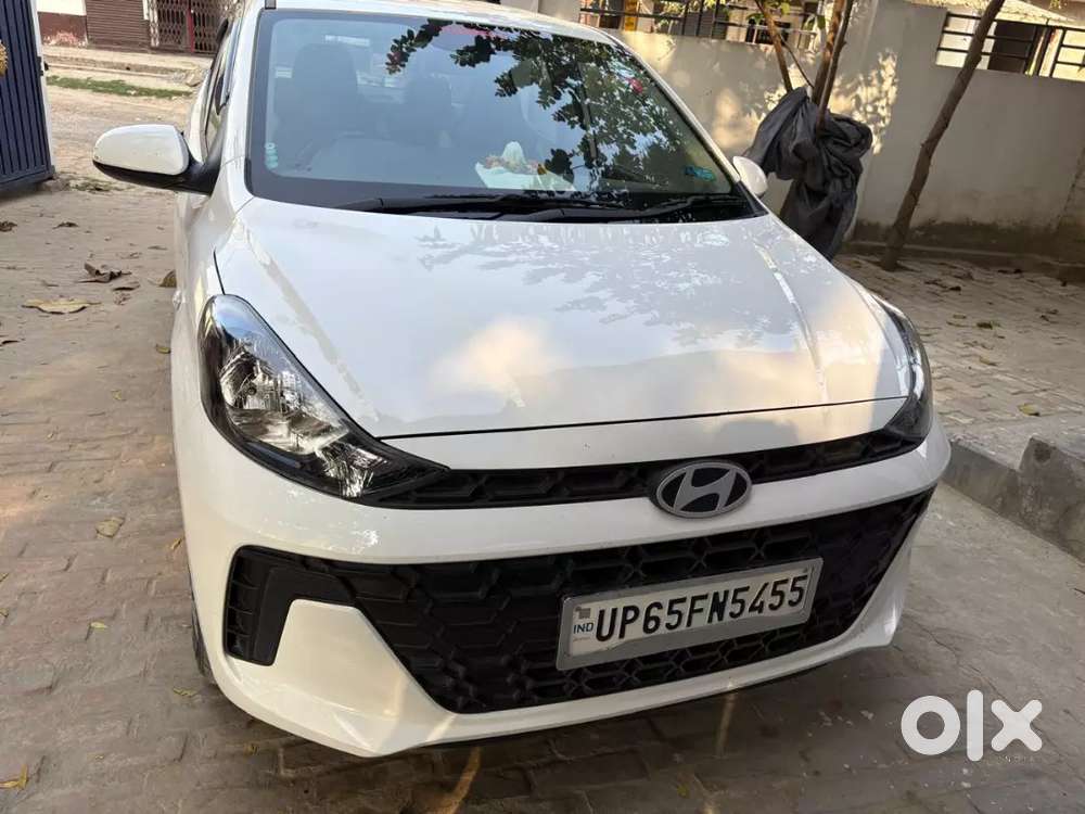 Hyundai Aura Sx Plus 2025 Petrol
