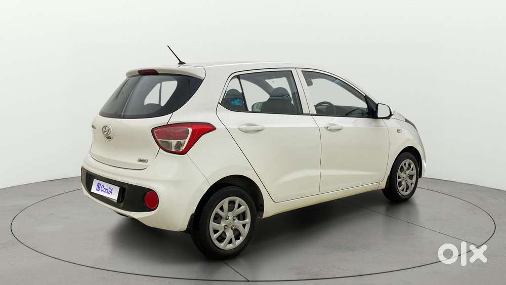 Hyundai Grand I10 2016-2017 Magna At, 2017, Petrol