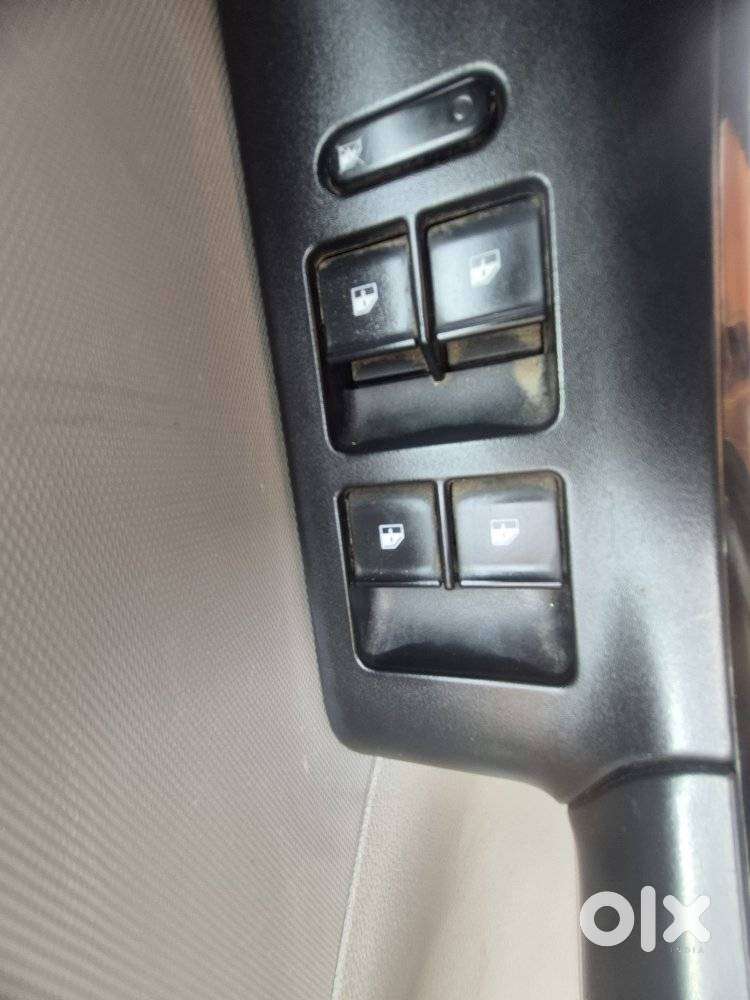 Tata Tiago Xz, 2017, Petrol