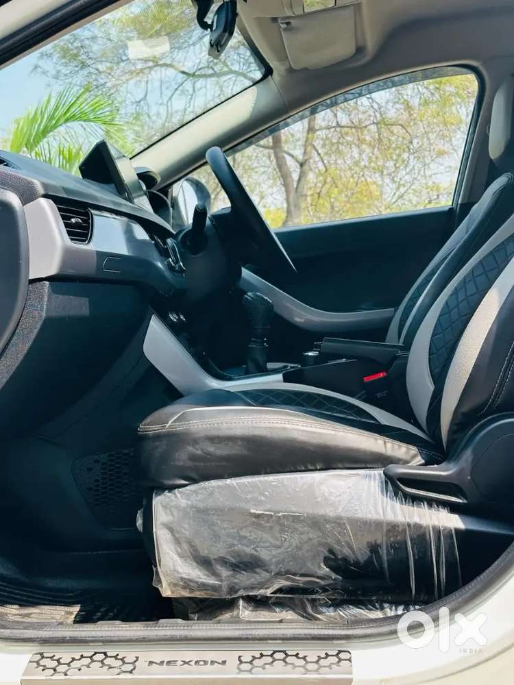 Tata Nexon 2020 Petrol Manual  Excellent Condition