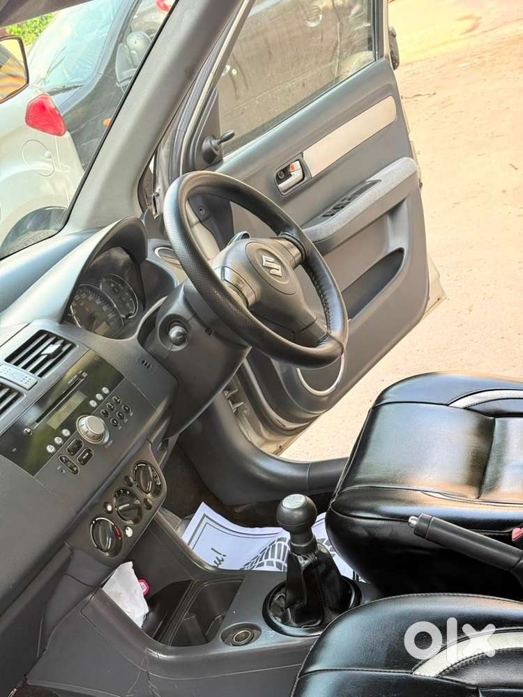 Maruti Suzuki Dzire Tour 2011