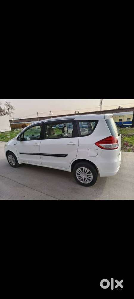 Maruti Suzuki Ertiga Vdi Shvs, 2012, Diesel