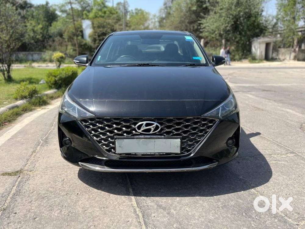Hyundai Verna 1.5 Sx Petrol Mt, 2022, Petrol