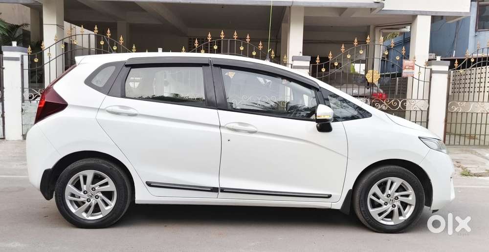 Honda Jazz V Automatic, 2018, Petrol