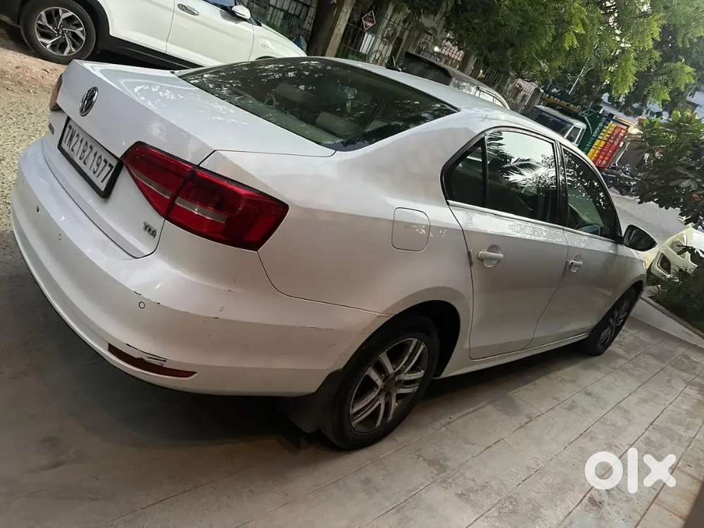Volkswagen Jetta 2015 Diesel 141567 Km Driven