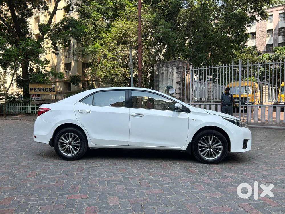 Toyota Corolla Altis Vl, 2015, Petrol