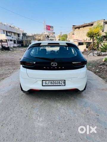 Tata Altroz Xz 1.2 Rtn