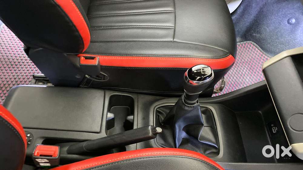 Renault Triber Rxt, 2019, Petrol