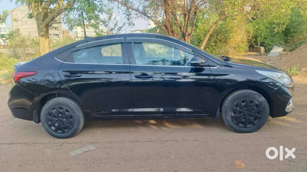 Hyundai Verna 1.4 Vtvt Ex, 2019, Petrol