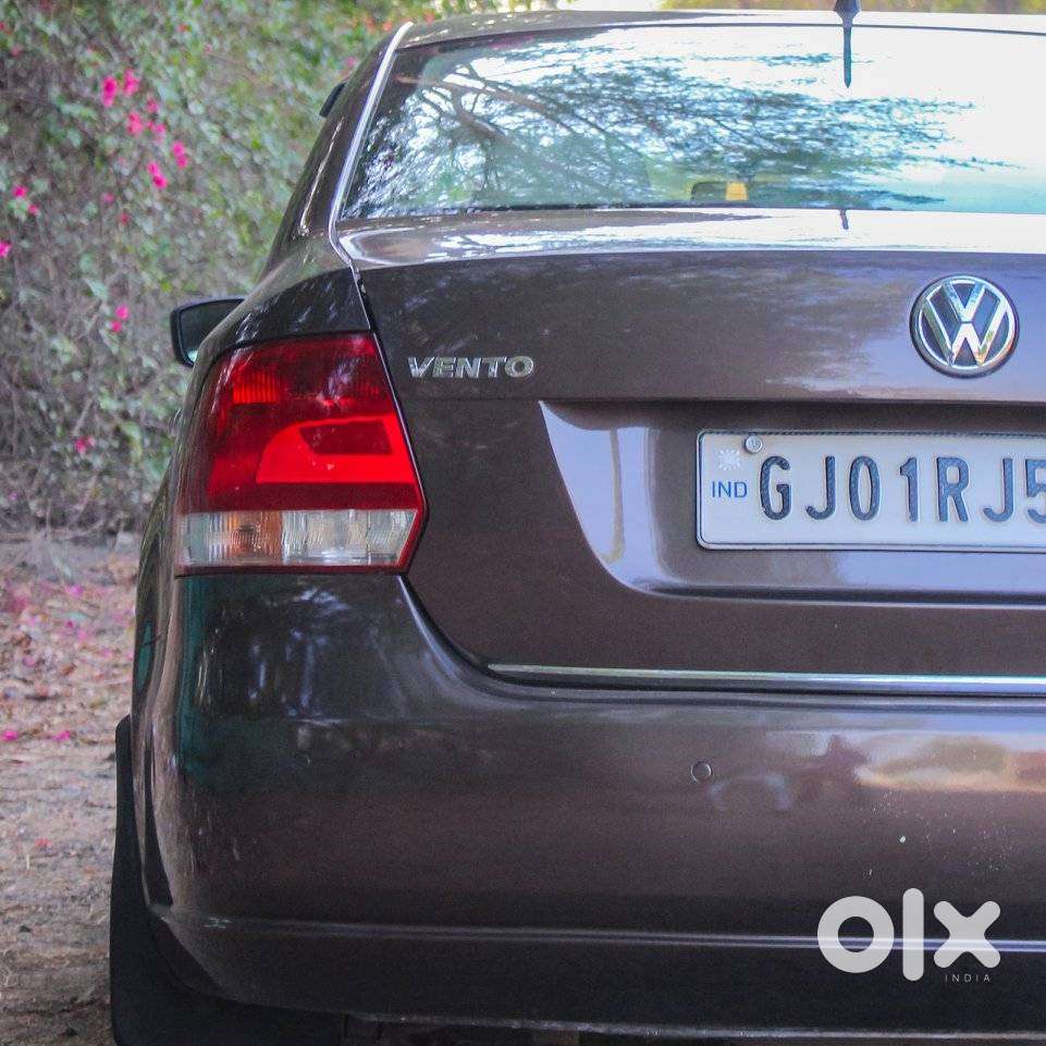 Volkswagen Vento 2010-2013 Petrol Highline, 2015, Petrol