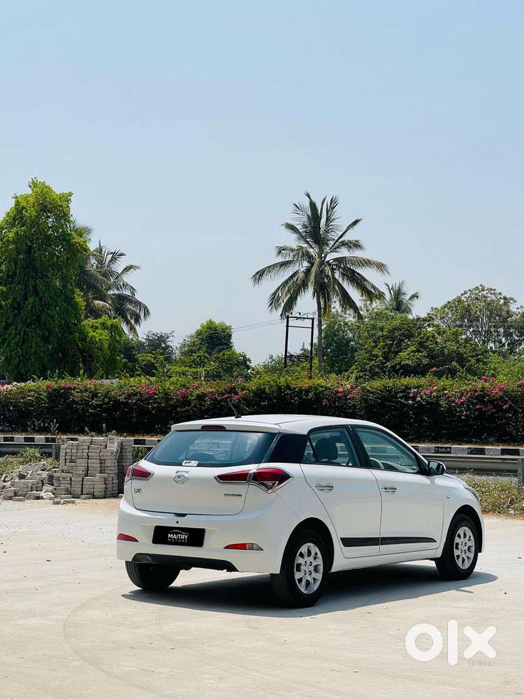 Hyundai I20 2015-2017 Magna 1.4 Crdi, 2017, Cng & Hybrids