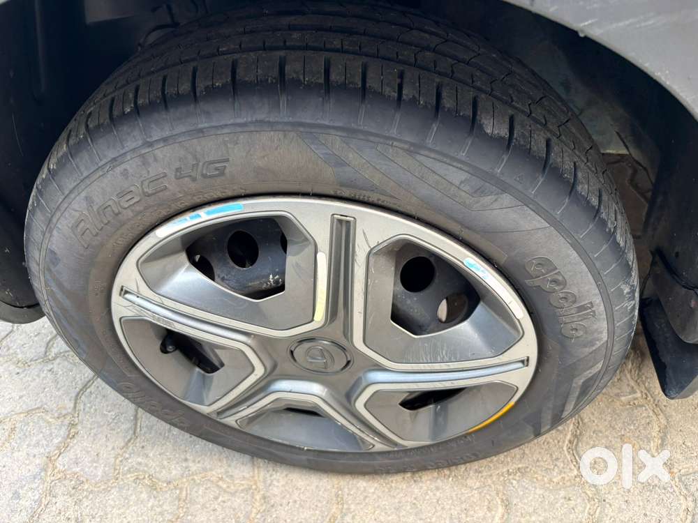 Tata Nexon 1.2 Revotron Xm, 2018, Petrol