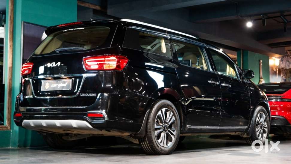 Kia Carnival Limousine Plus 7 Str, 2023, Diesel