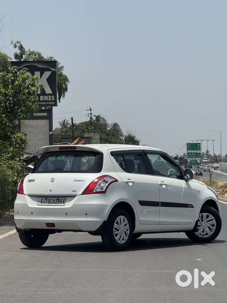 Maruti Suzuki Swift, 2015, Petrol