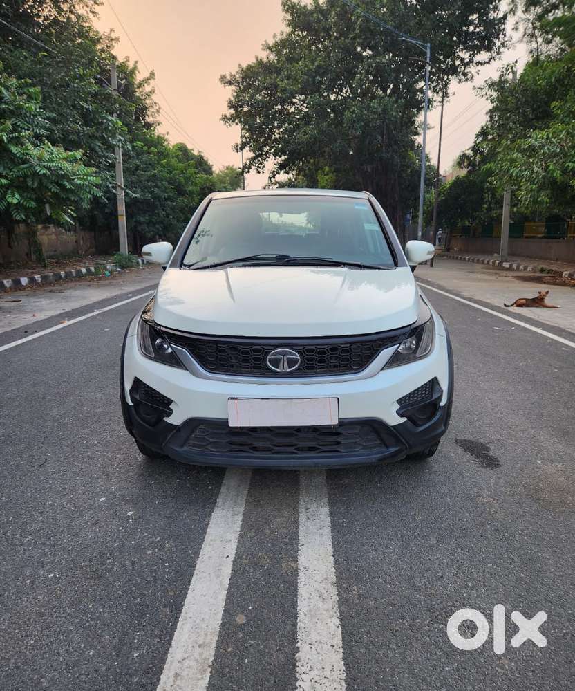 Tata Hexa 2.2 Xe 4x2 7 Str, 2017, Diesel