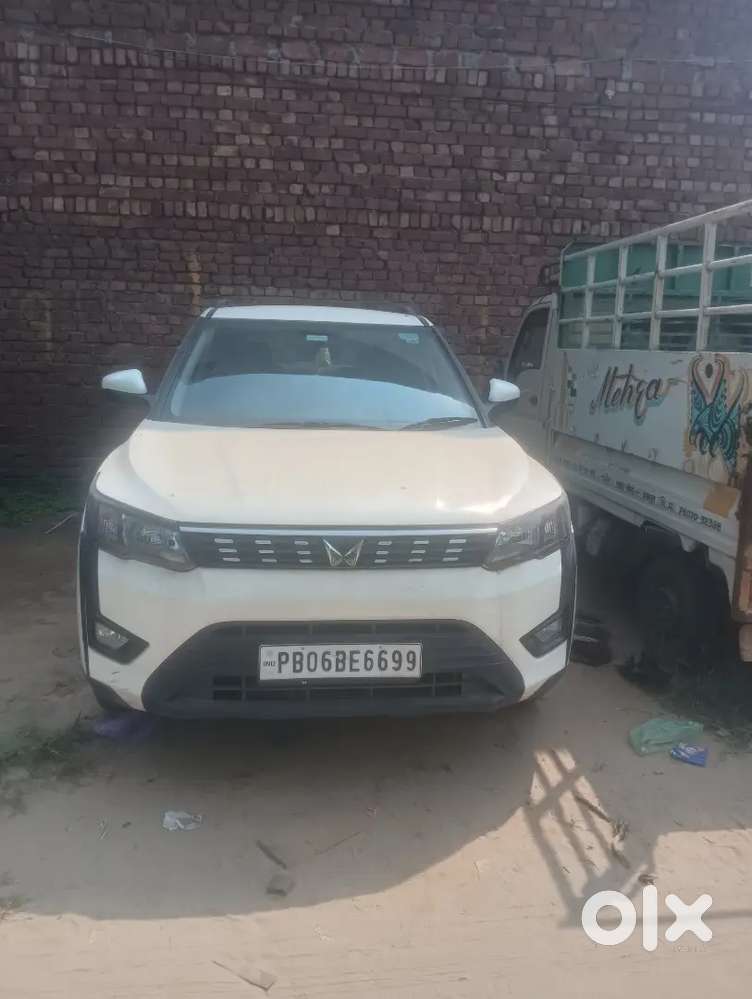 Mahindra Xuv300 2023 Variant W6 Petrol