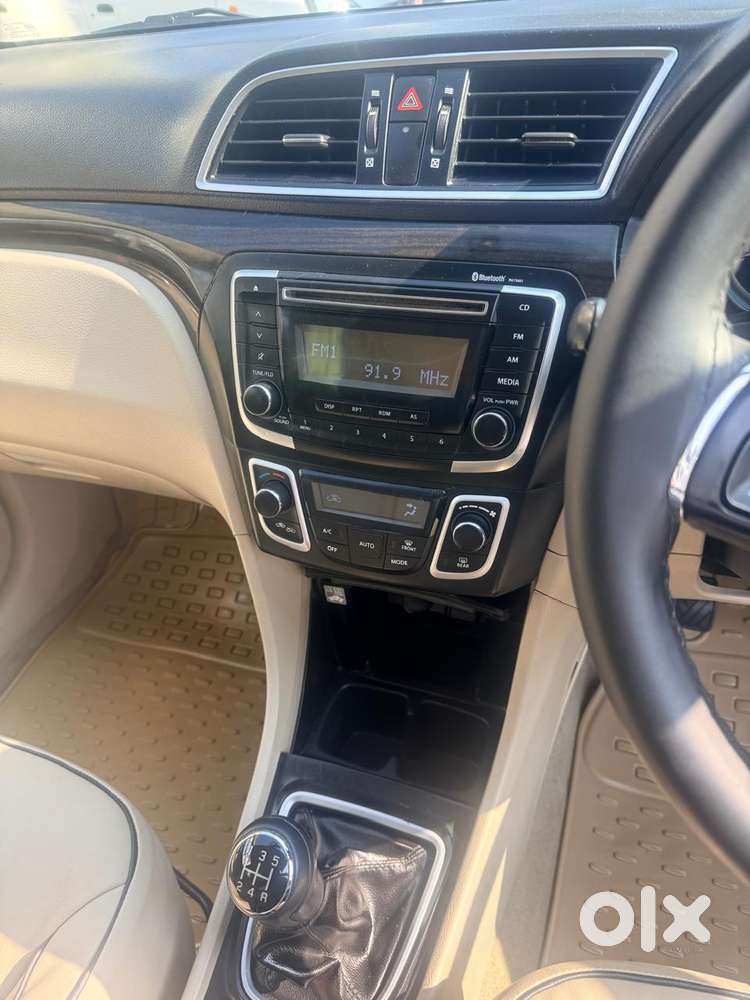 Maruti Suzuki Ciaz Zdi Shvs, 2016, Diesel