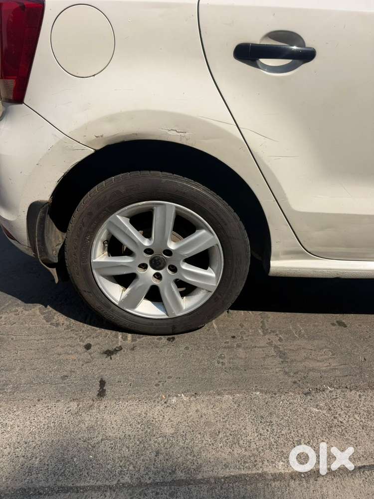 Volkswagen Polo Petrol 2011
