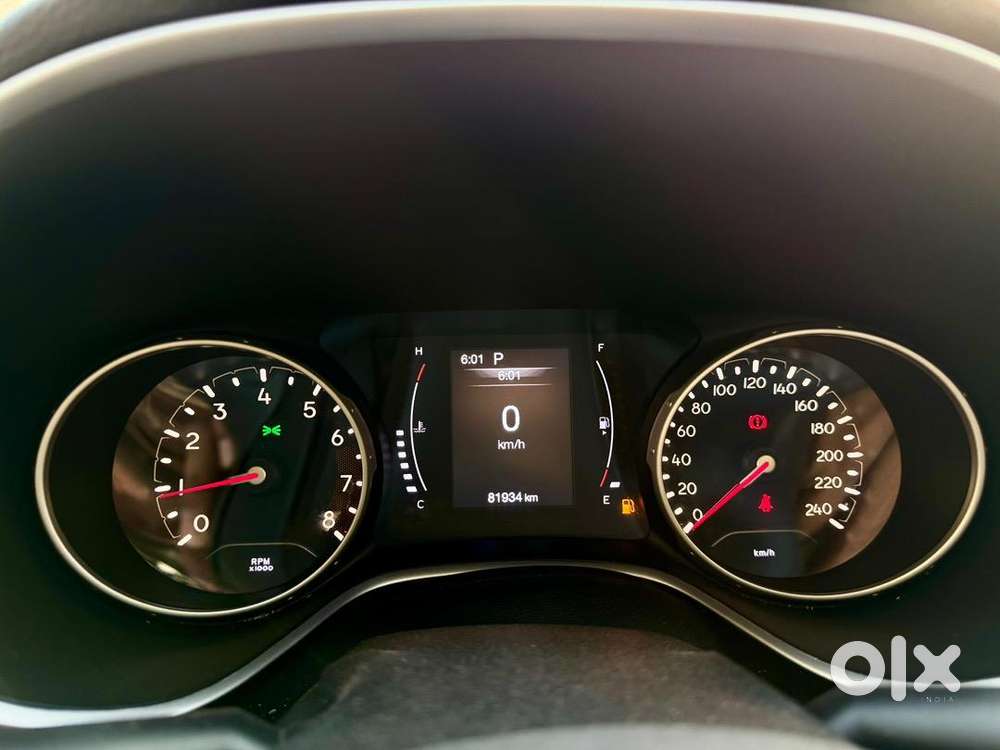 Jeep Compass Limited Plus Automatic Petrol Panaromic Sunroof