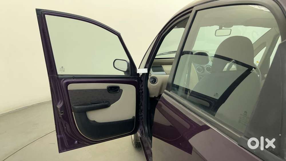 Tata Nano Genx Xta, 2016, Petrol