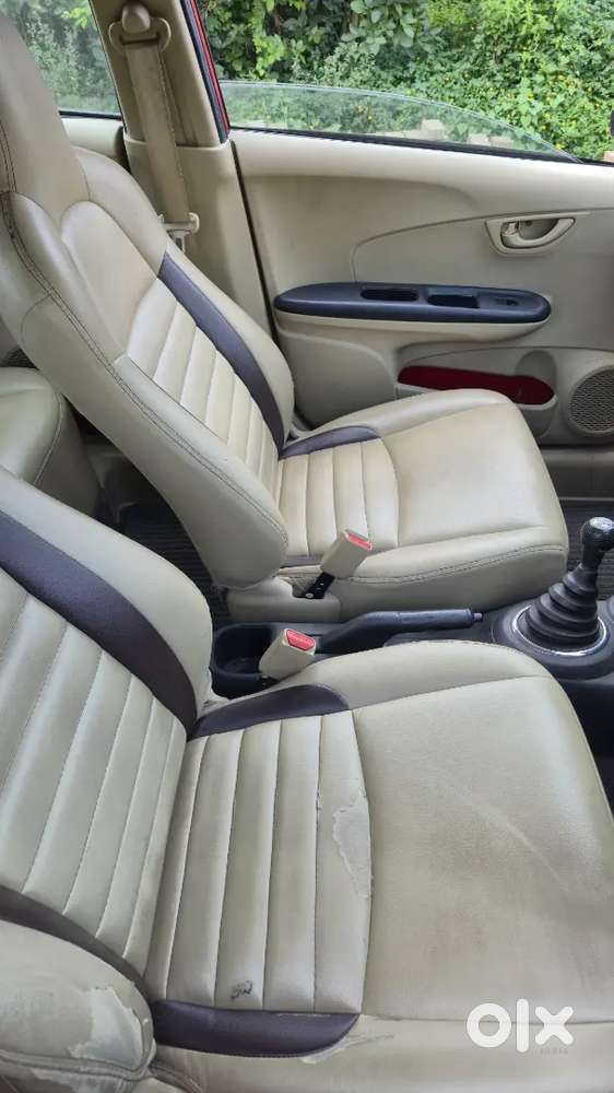 Mh 09 Honda Brio S 2016 Cng+petrol 62000kms