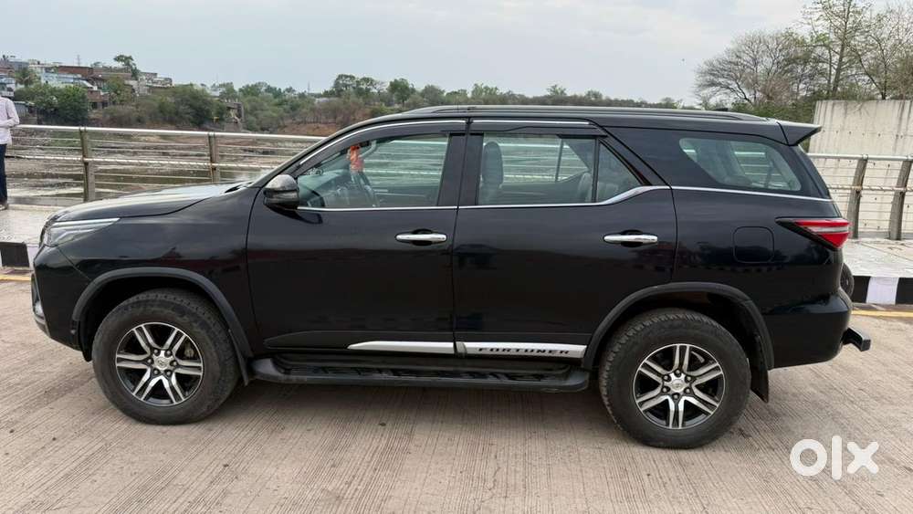 Toyota Fortuner 4x4 At, 2023, Diesel