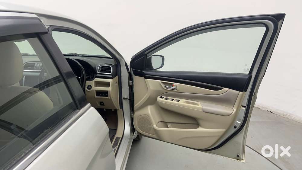 Maruti Suzuki Ciaz Zxi, 2015, Petrol