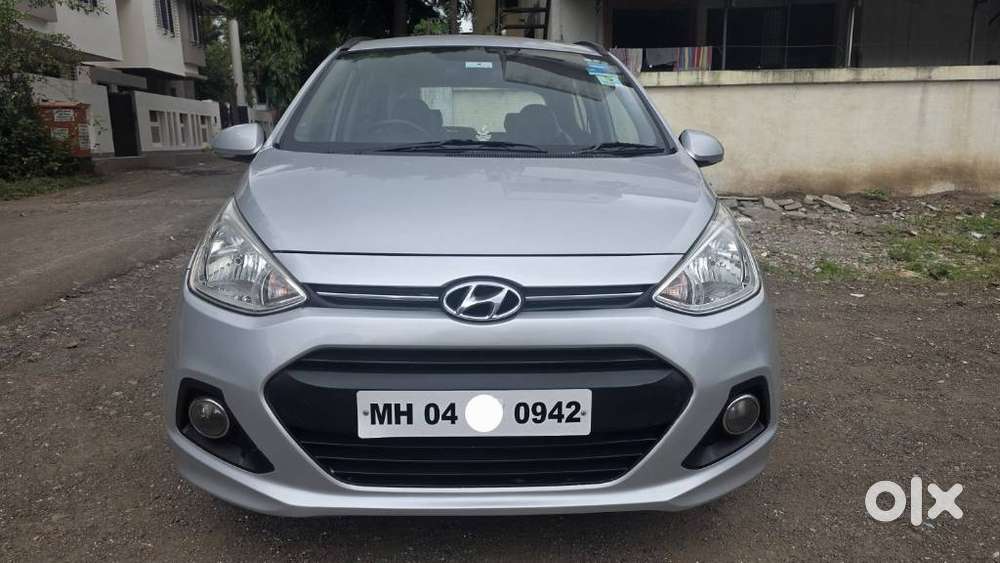 Hyundai Grand I10 Asta Option, 2016, Petrol