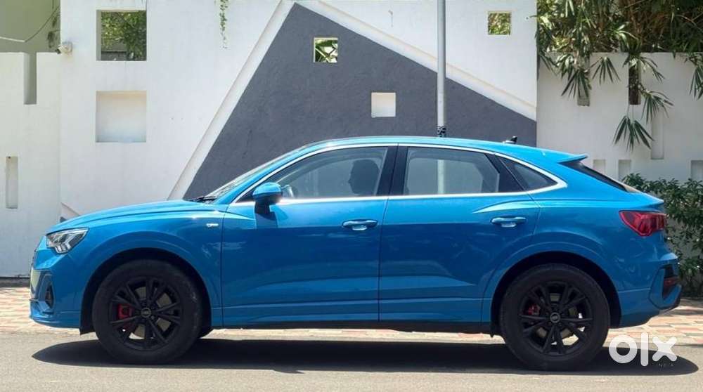 Audi Q3, 2022, Petrol