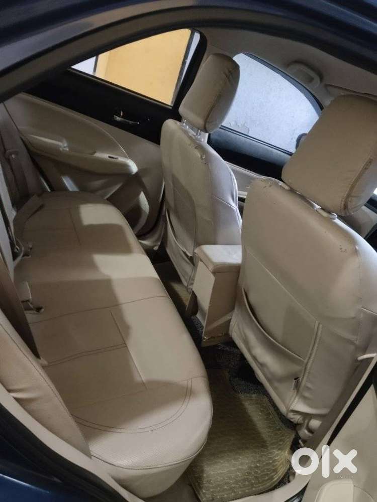 Maruti Suzuki Dzire 1.2 Zxi Amt, 2018, Petrol