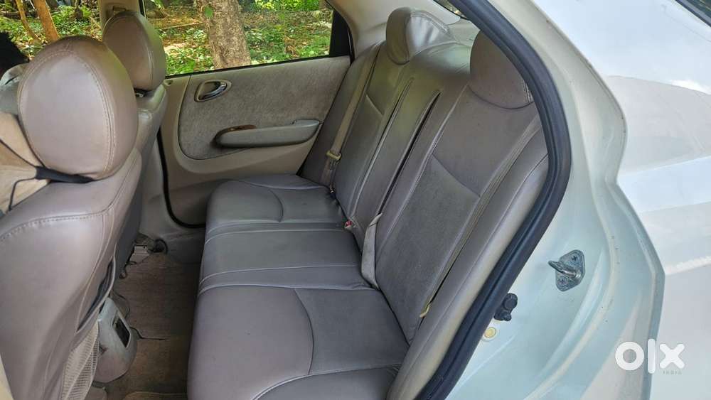 Honda City Zx Petrol 2005