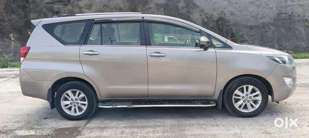 Toyota Innova 2.5 V 7seater Crysta Edition, 2020, Diesel