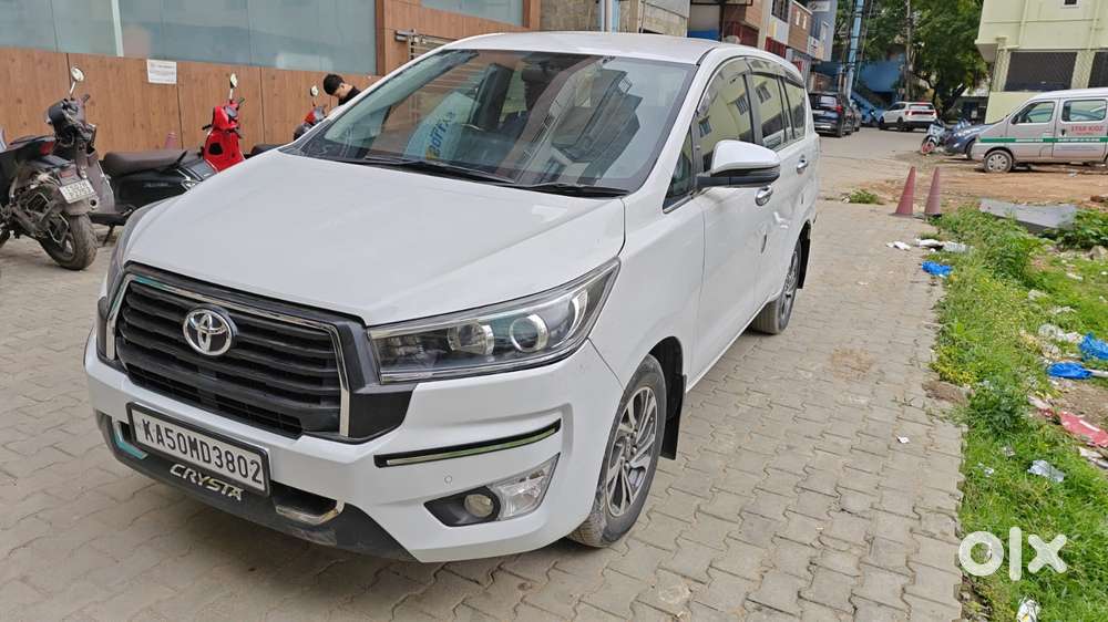 Toyota Innova Crysta 2.4 V, 2024, Diesel