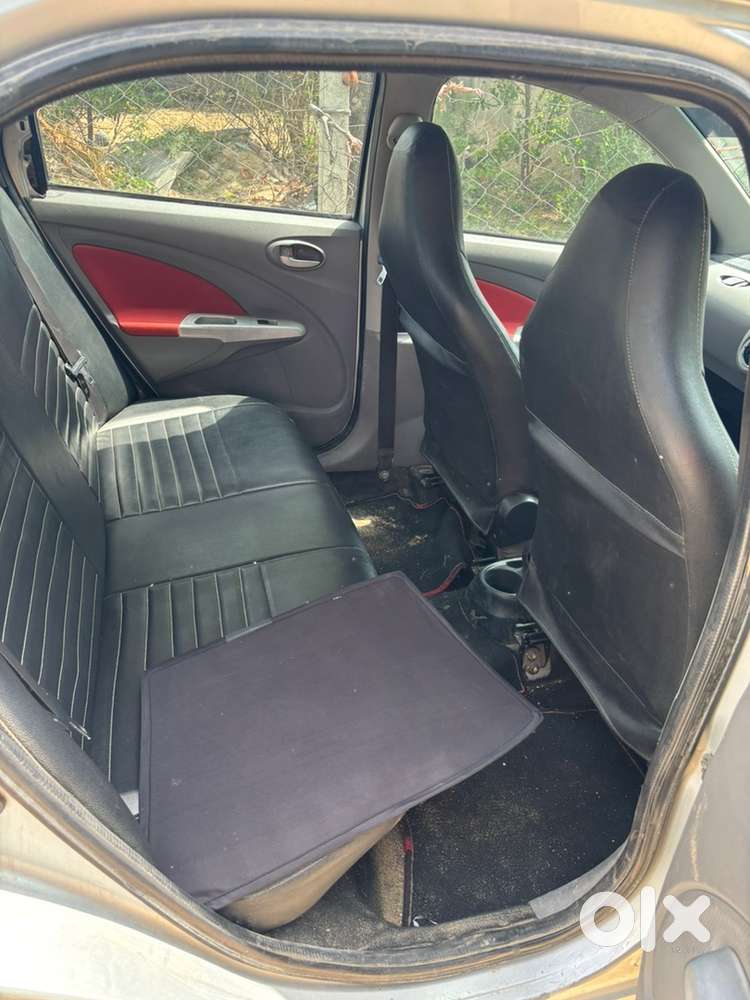 Toyota Etios Petrol Manual 2011