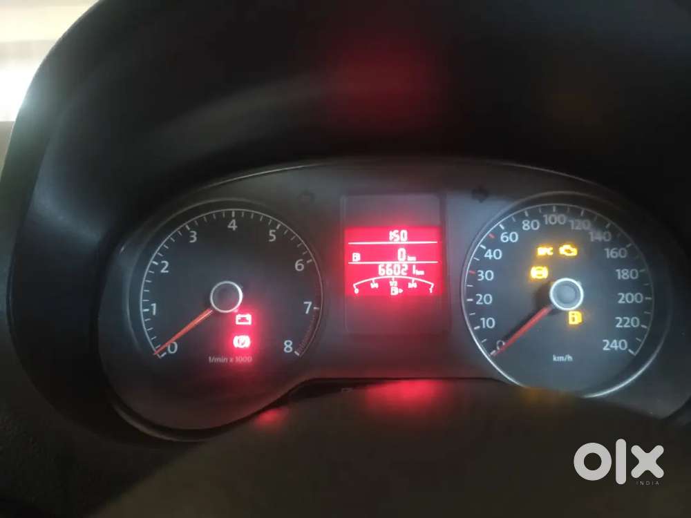 Volkswagen Polo 2013 Petrol 66000 Km Driven