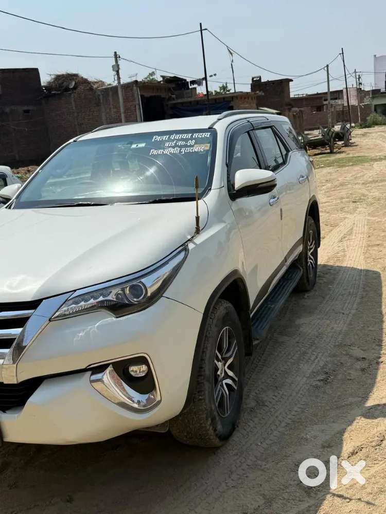 Toyota Fortuner 2018 Diesel 120000 Km Driven