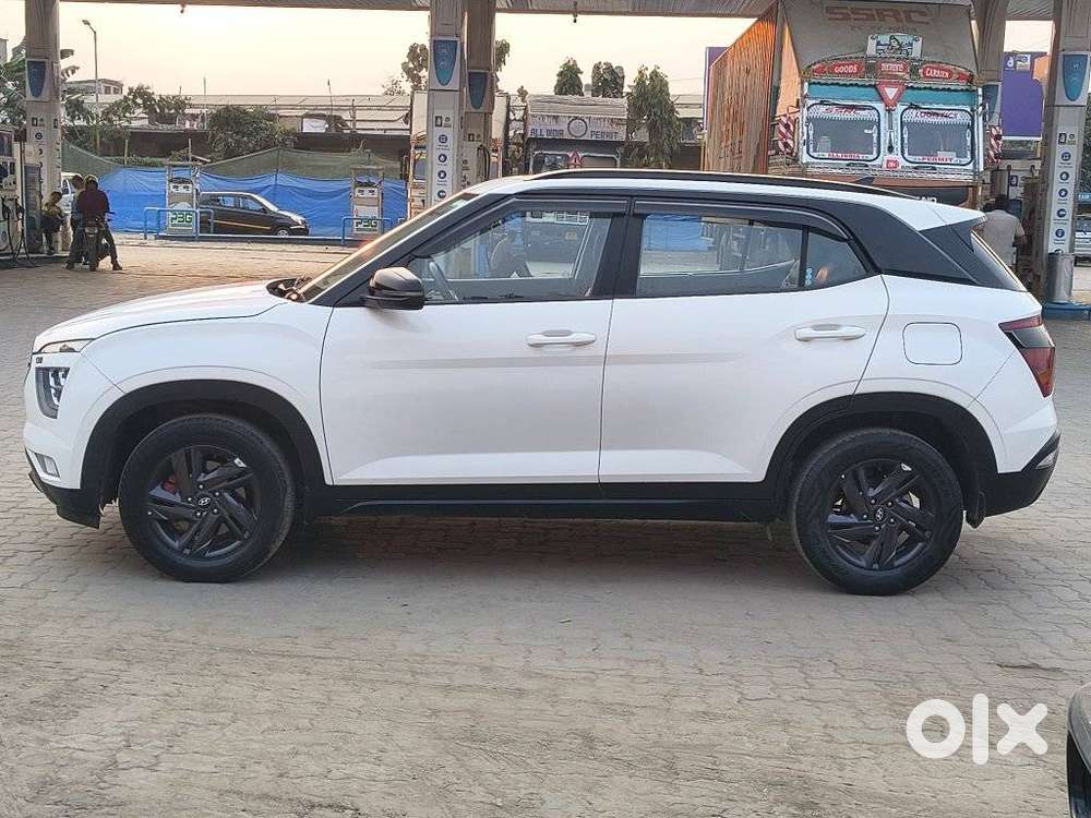 Hyundai Creta Sx (o) 1.5 Petrol Cvt Knight, 2023, Petrol