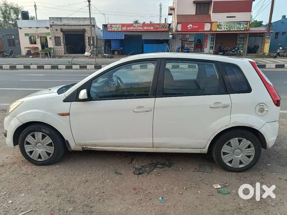 I Want To Sell My Ford Figo 2010 Model.