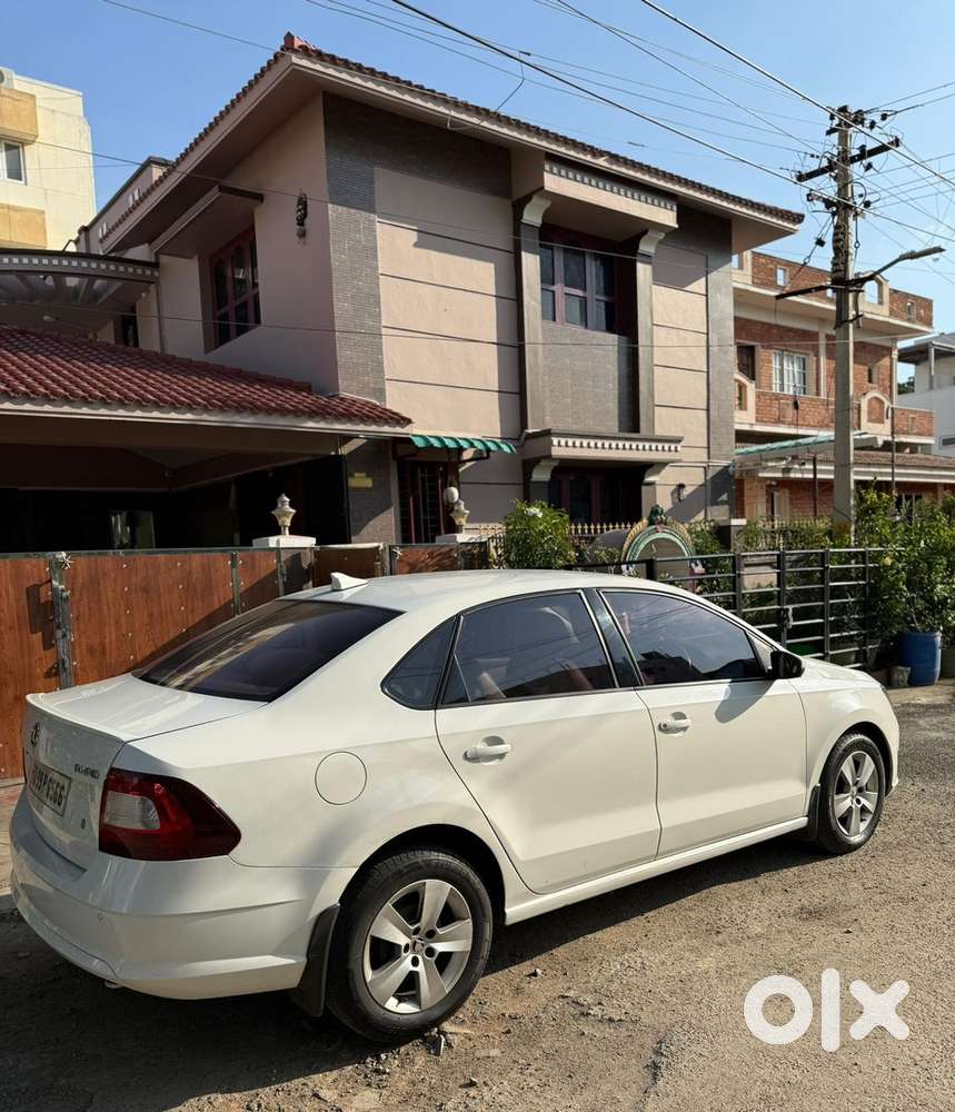 Skoda Rapid Auto 2019 Diesel 110000 Km Driven