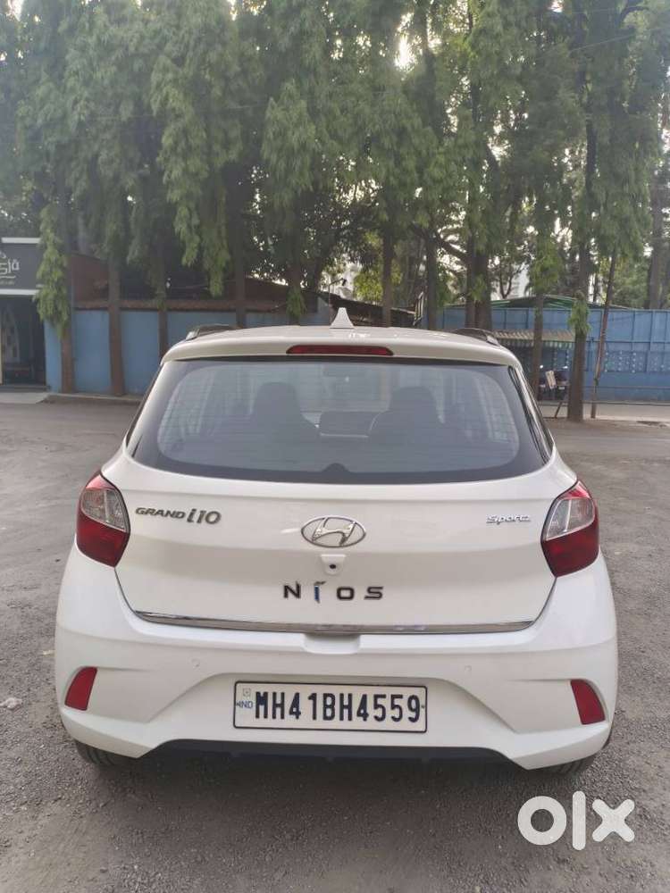 Hyundai Grand I10 Nios Sportz, 2022, Cng & Hybrids