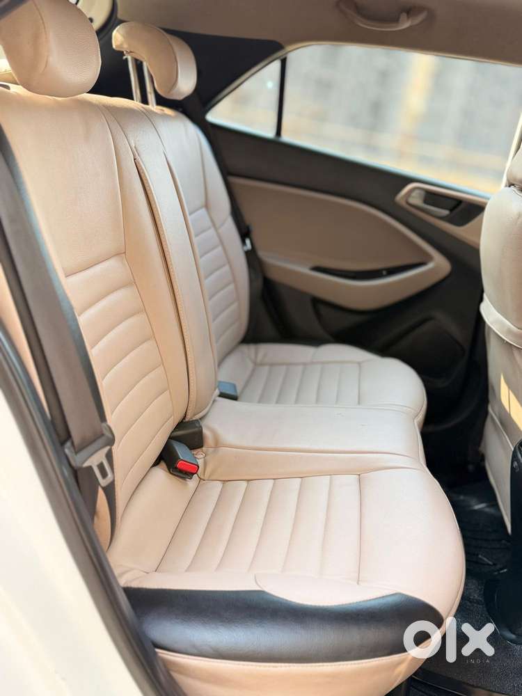 Hyundai Elite I20 Asta Option, 2018, Petrol