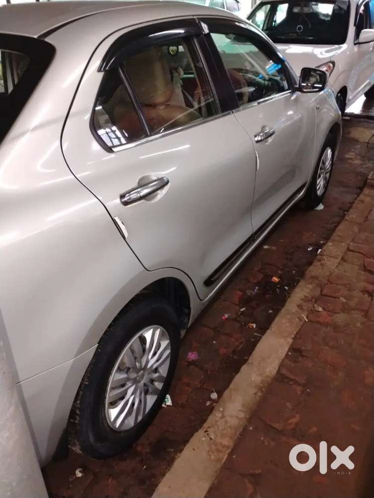 Maruti Suzuki Dzire 2018 Petrol 38000 Km Driven