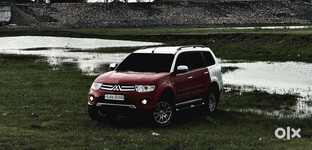 Mitsubishi Pajero Sport 2015