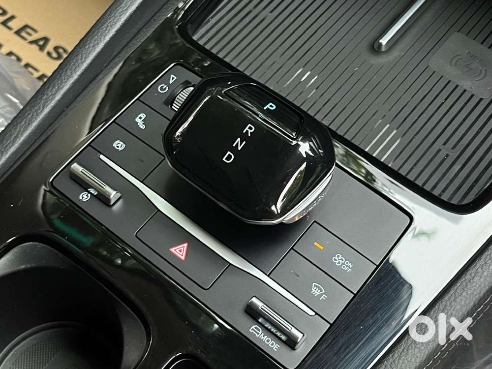 Byd Emax 7 Superior 6 Str, 2025, Electric